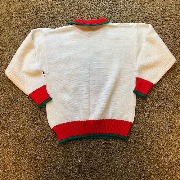 Vintage Christmas Sweater - Picture 4 of 4